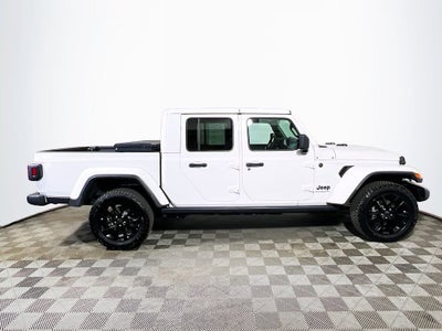 2024 Jeep Gladiator Nighthawk