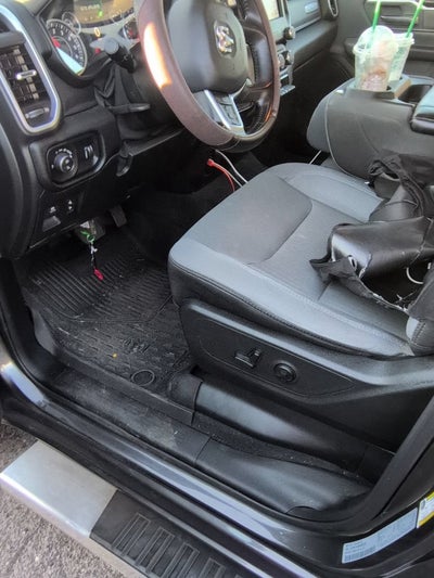 2021 RAM 1500 Big Horn Crew Cab 4x4 5'7" Box
