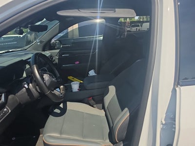 2025 GMC Acadia AT4
