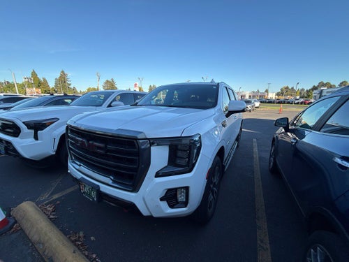 2021 GMC Yukon XL AT4