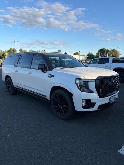 2023 GMC Yukon XL Denali
