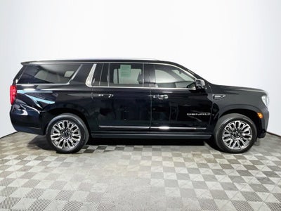 2023 GMC Yukon XL Denali Ultimate