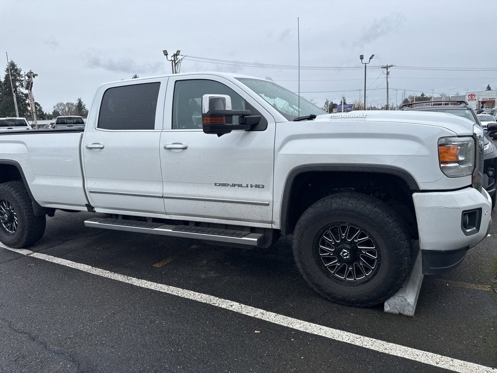 2017 GMC Sierra 3500 HD Denali