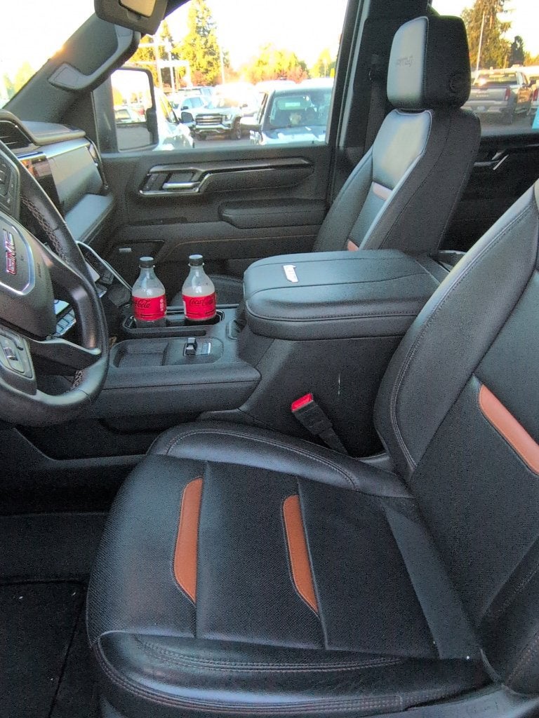 2025 GMC Sierra 3500 HD AT4