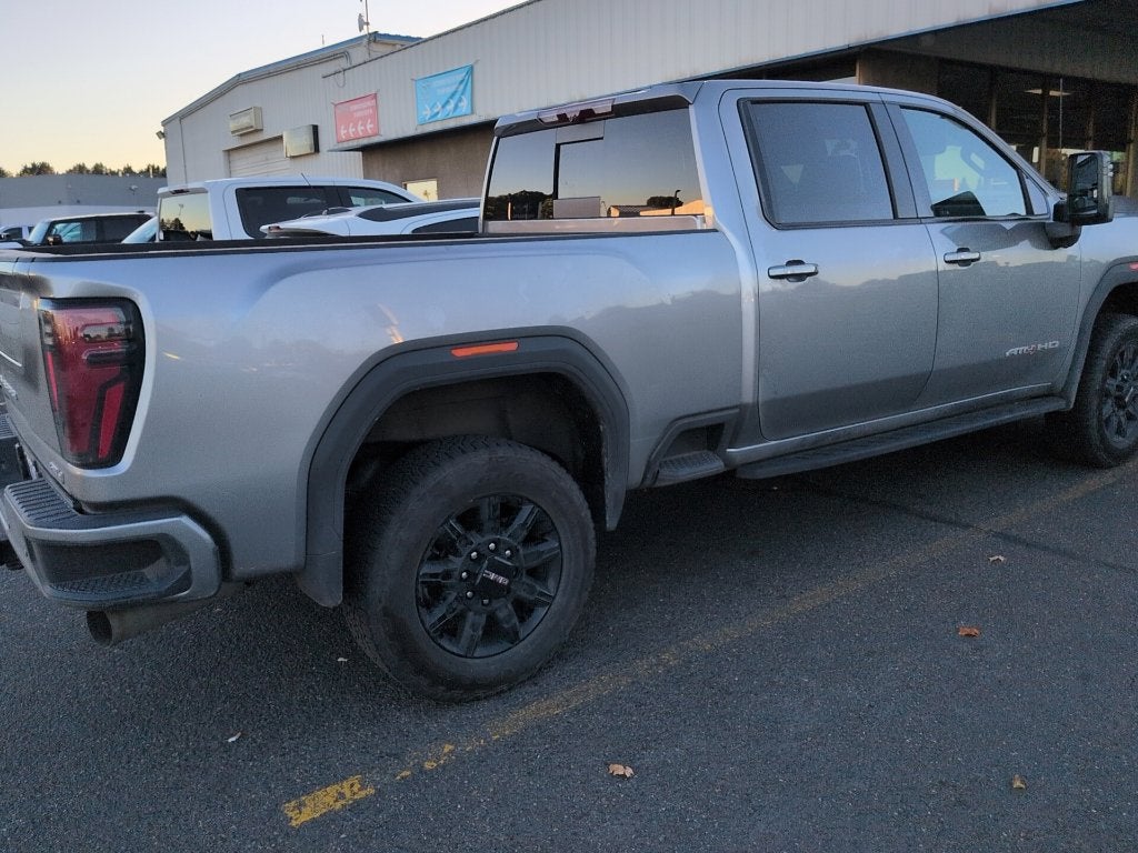 2025 GMC Sierra 3500 HD AT4