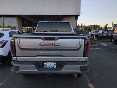 2025 GMC Sierra 3500 HD AT4