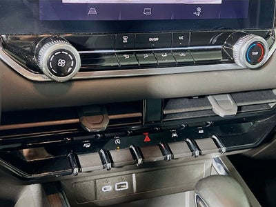 2024 GMC Canyon Elevation