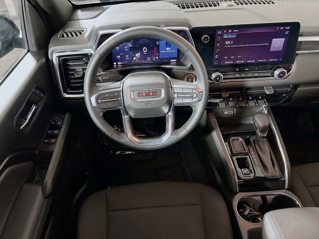 2024 GMC Canyon Elevation