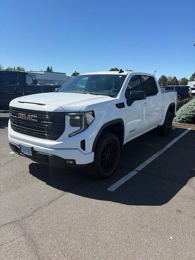 2025 GMC Sierra 1500 Elevation