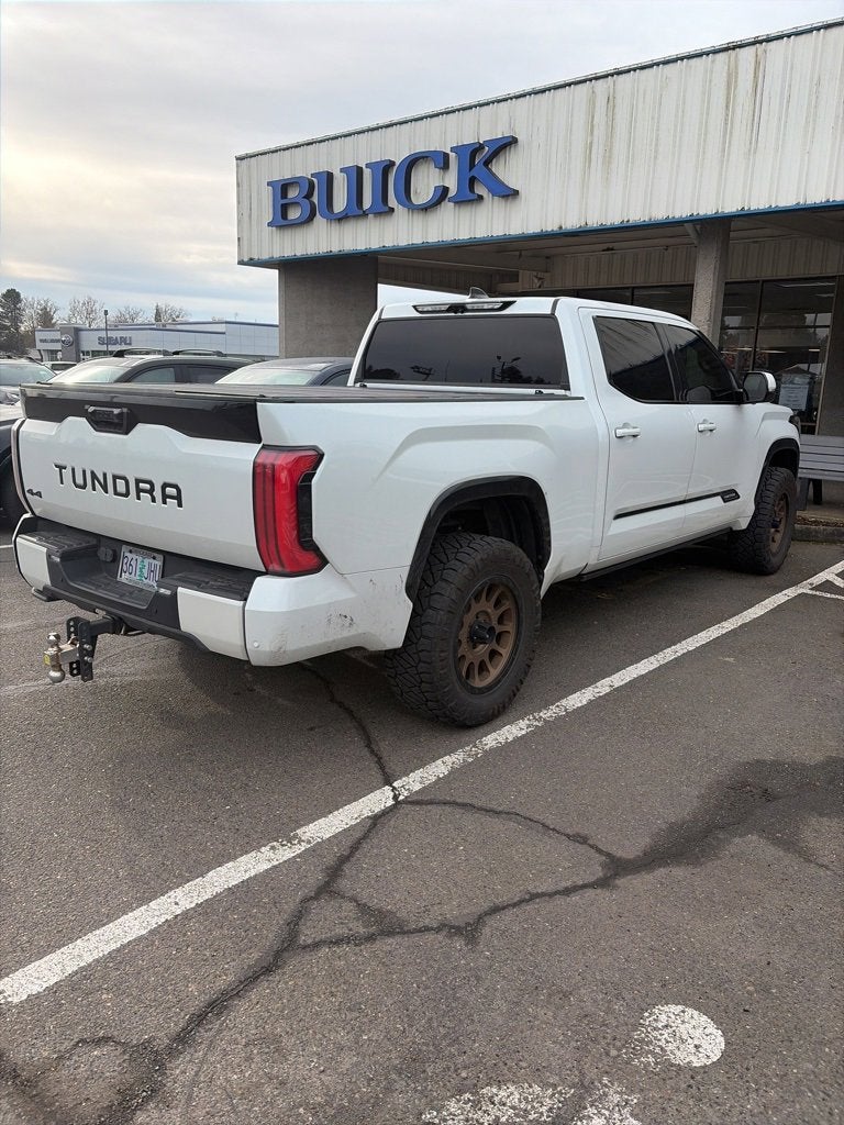 2023 Toyota Tundra Hybrid Platinum