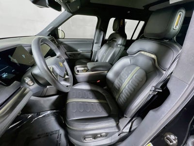 2023 RIVIAN R1S Adventure