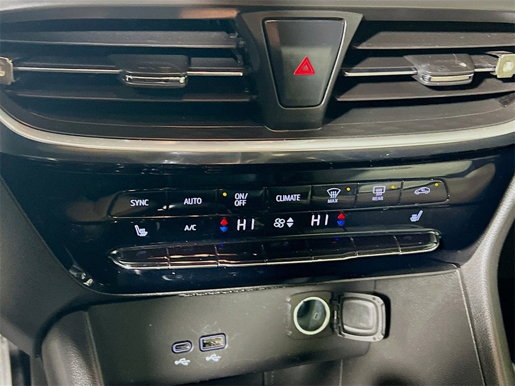 2024 Buick Encore GX Avenir