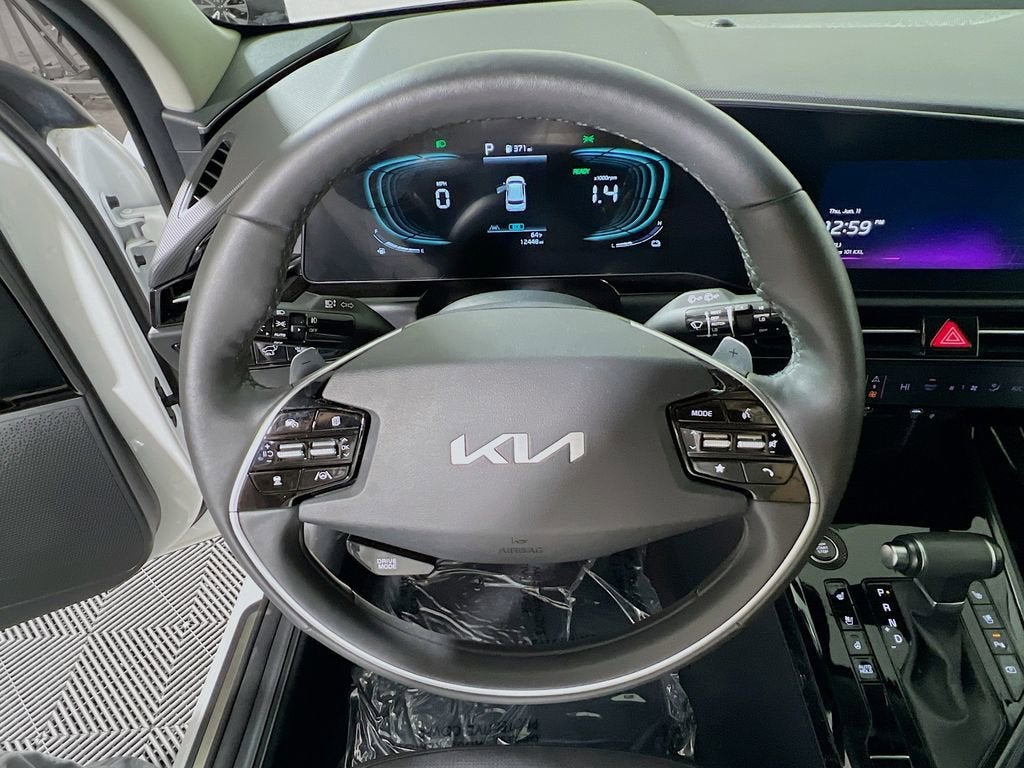 2023 Kia Niro SX Touring