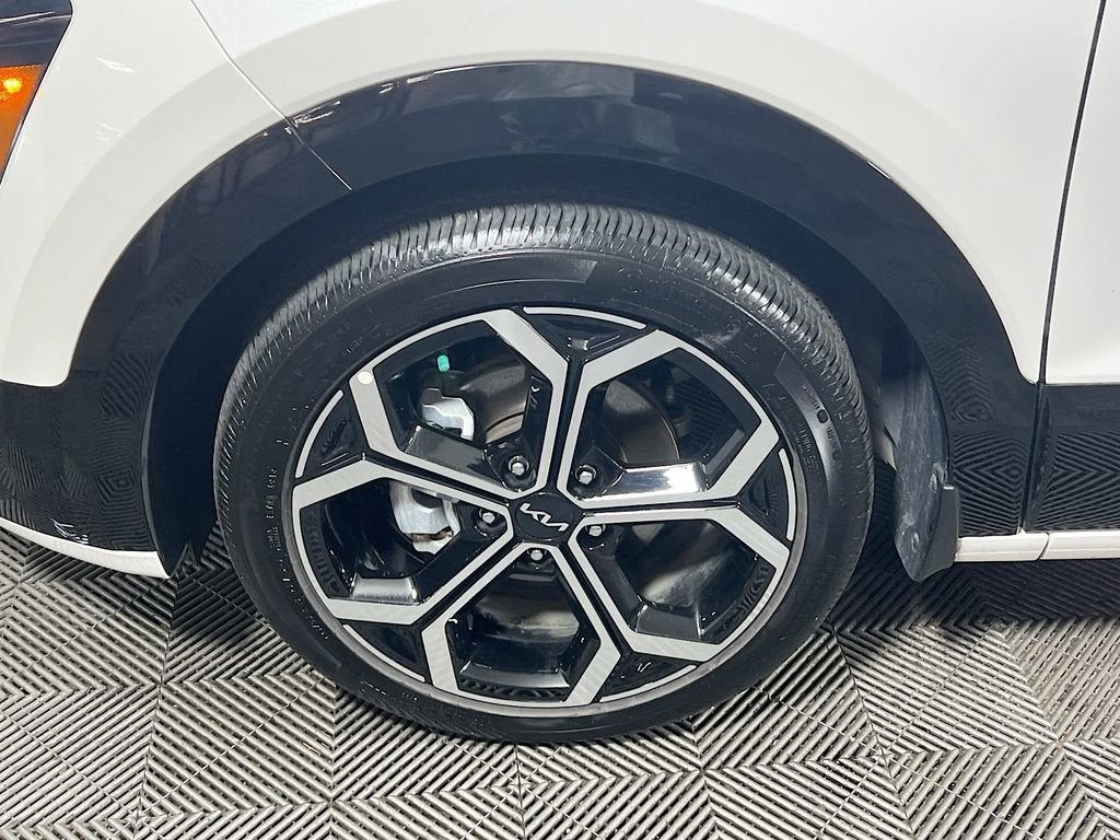 2023 Kia Niro SX Touring