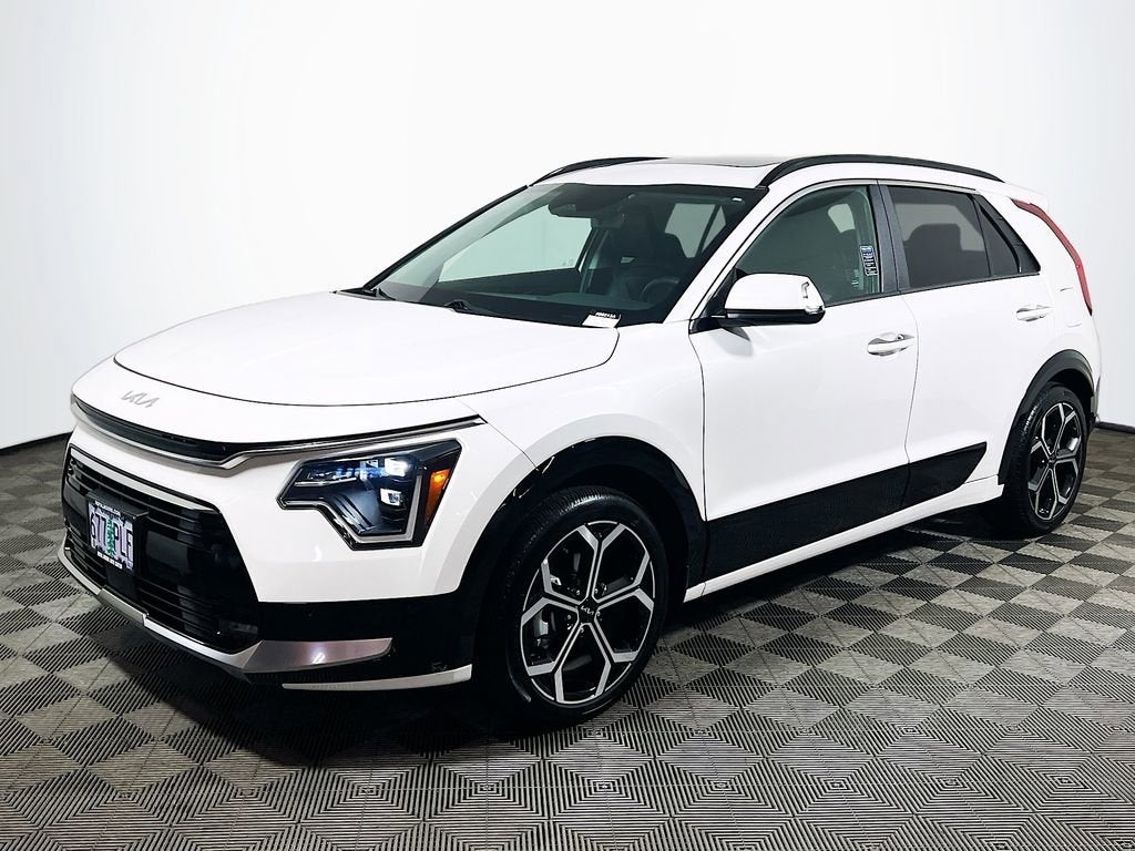 2023 Kia Niro SX Touring