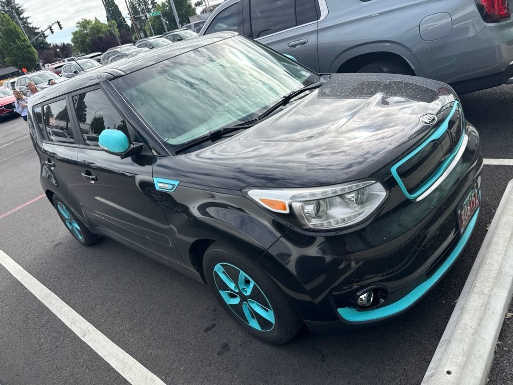 2016 Kia Soul EV +