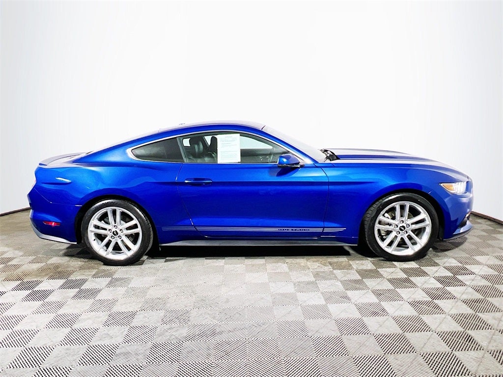 2017 Ford Mustang EcoBoost Premium