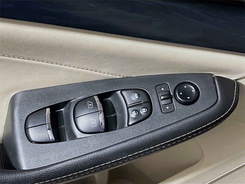 2023 Nissan Maxima Platinum