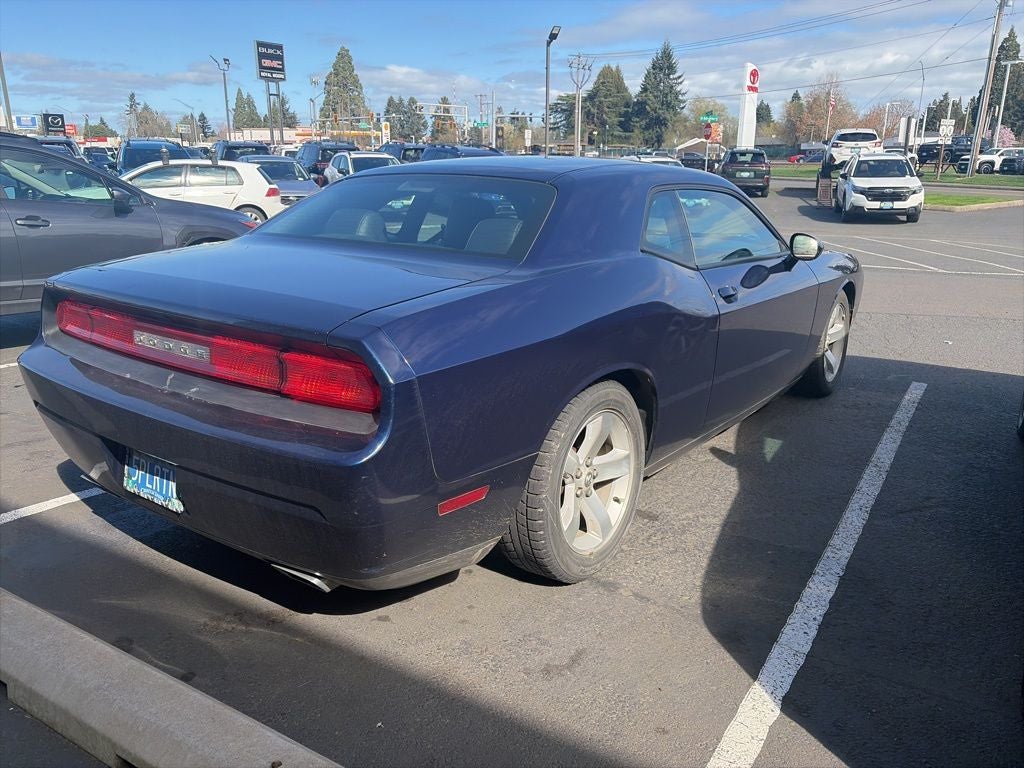 2013 Dodge Challenger SXT