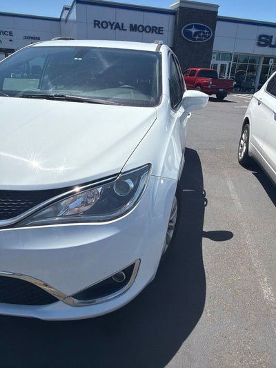 2018 Chrysler Pacifica Touring L