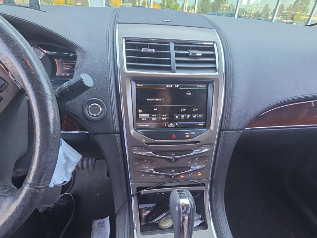 2014 Lincoln MKX Base
