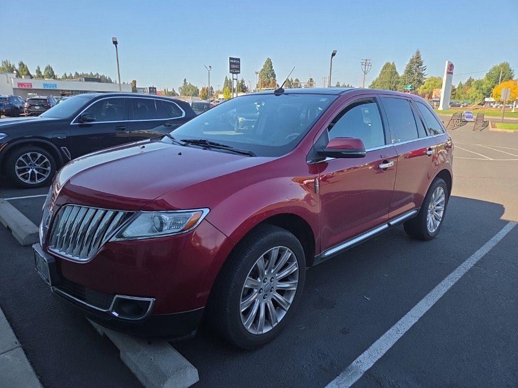 2014 Lincoln MKX Base