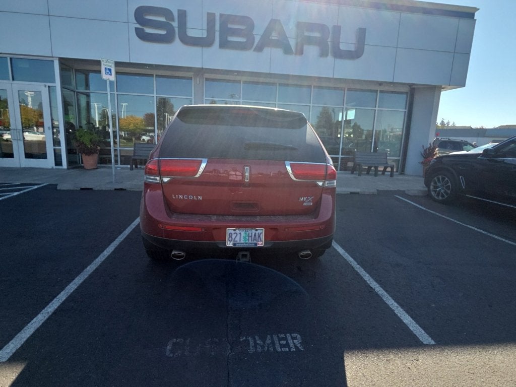 2014 Lincoln MKX Base