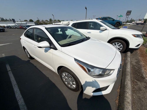 2020 Hyundai Accent SE