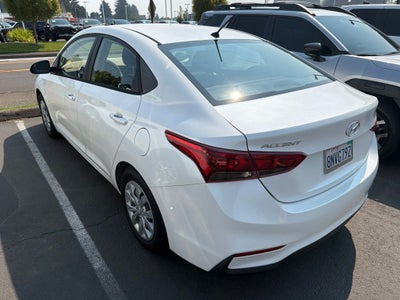 2020 Hyundai Accent SE