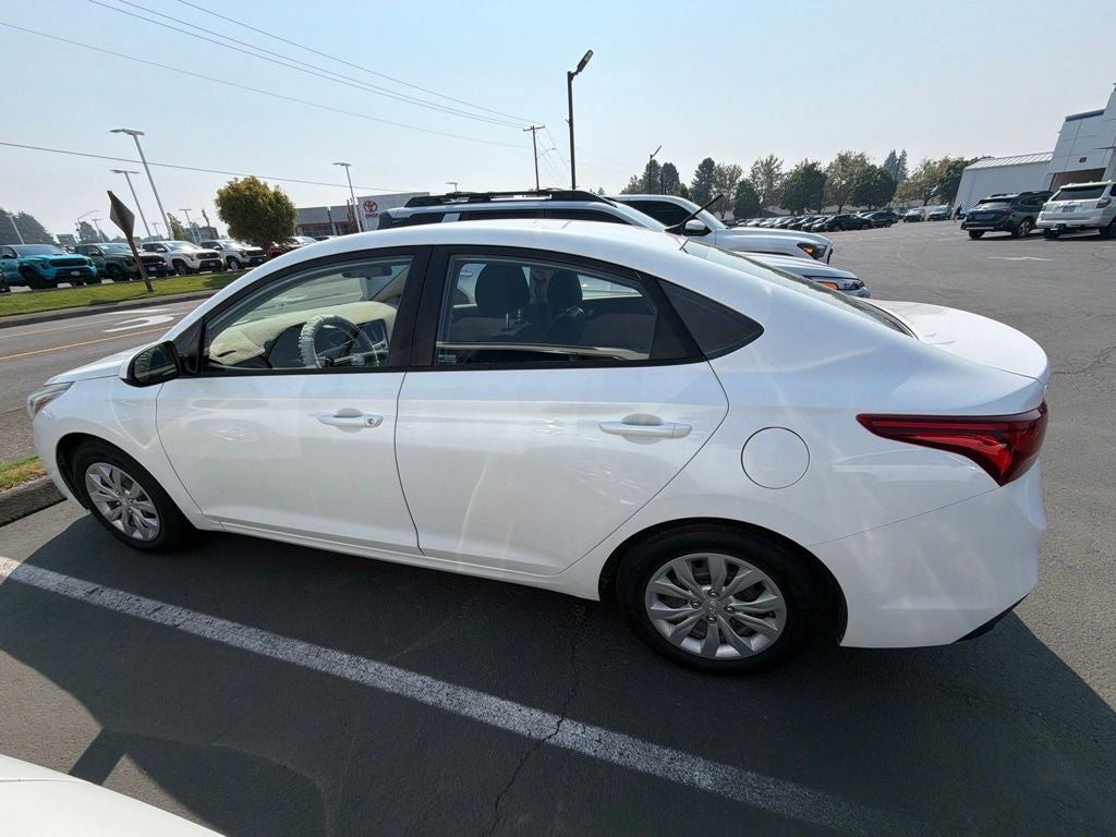 2020 Hyundai Accent SE