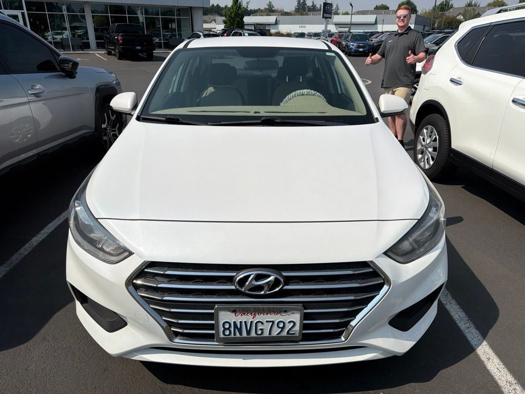 2020 Hyundai Accent SE
