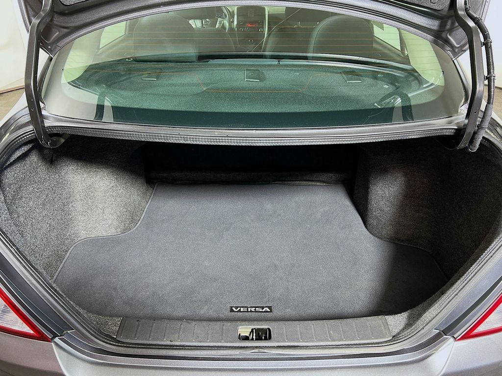 2017 Nissan Versa 1.6 SV