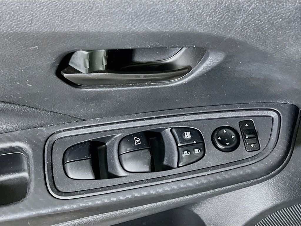 2023 Nissan Versa 1.6 S