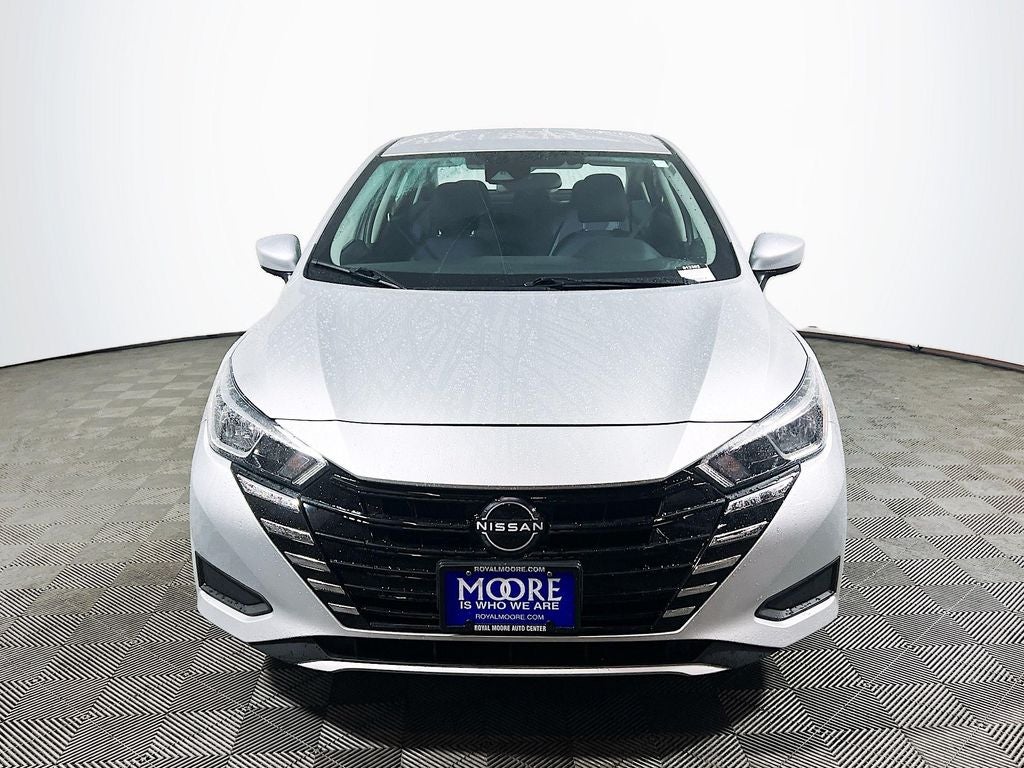 2024 Nissan Versa 1.6 SV