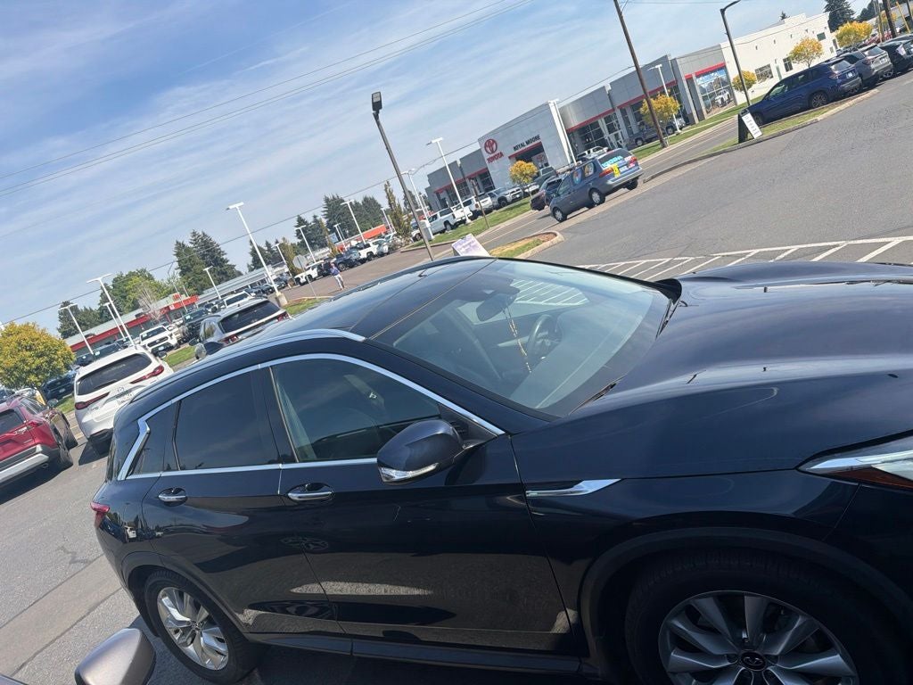 2020 INFINITI QX50 LUXE