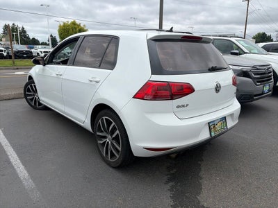 2015 Volkswagen Golf TSI SE 4-Door