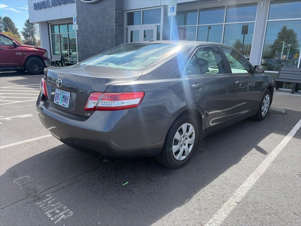 2011 Toyota Camry LE