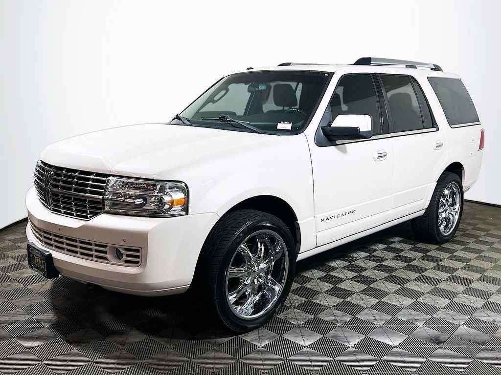 2011 Lincoln Navigator Base
