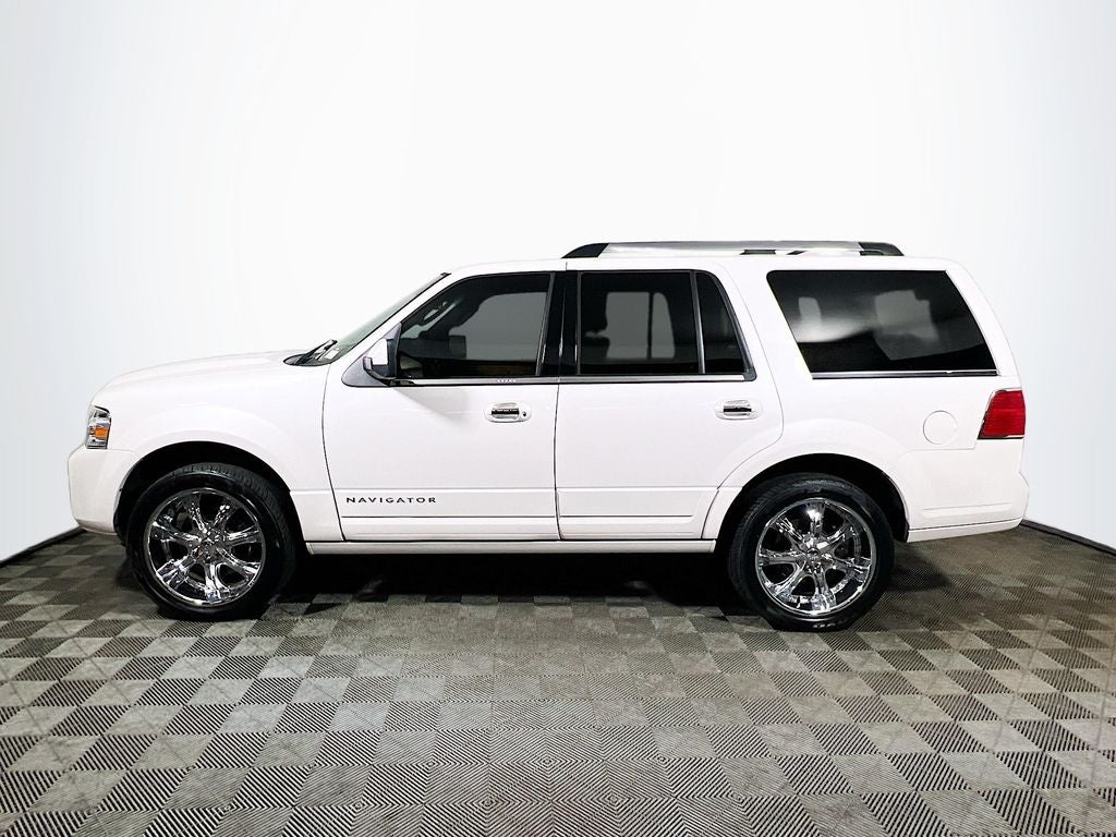2011 Lincoln Navigator Base