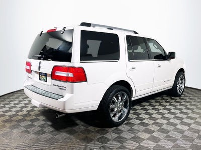 2011 Lincoln Navigator Base