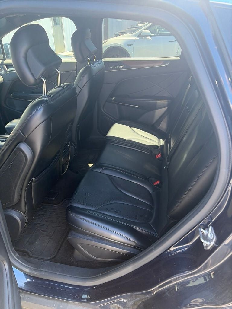 2015 Lincoln MKC Base