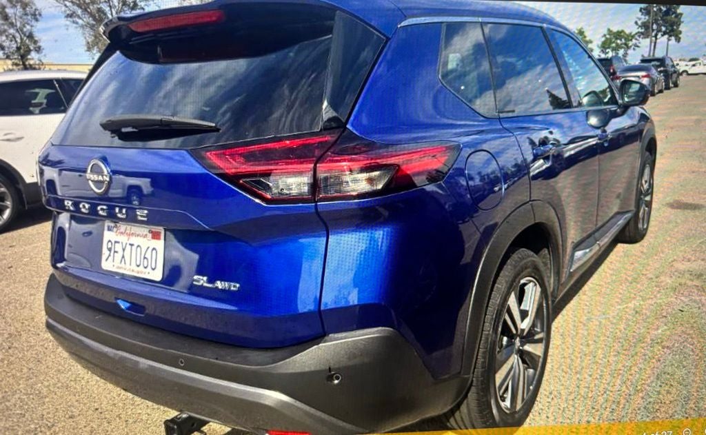 2023 Nissan Rogue SL