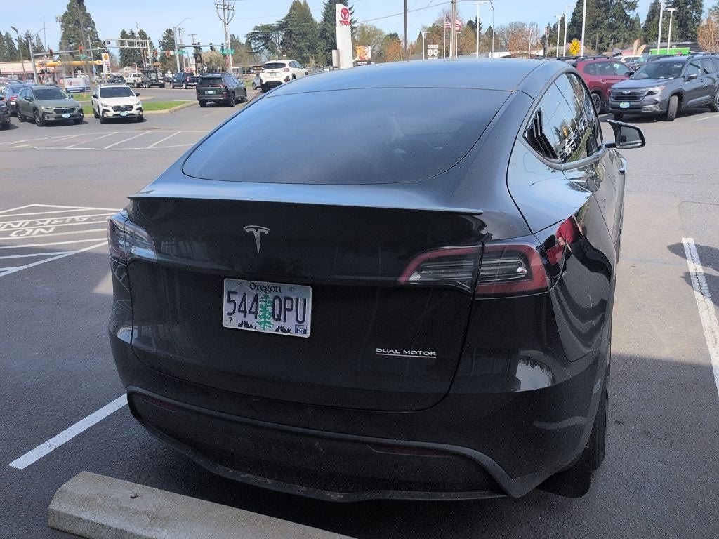 2023 Tesla Model Y Performance