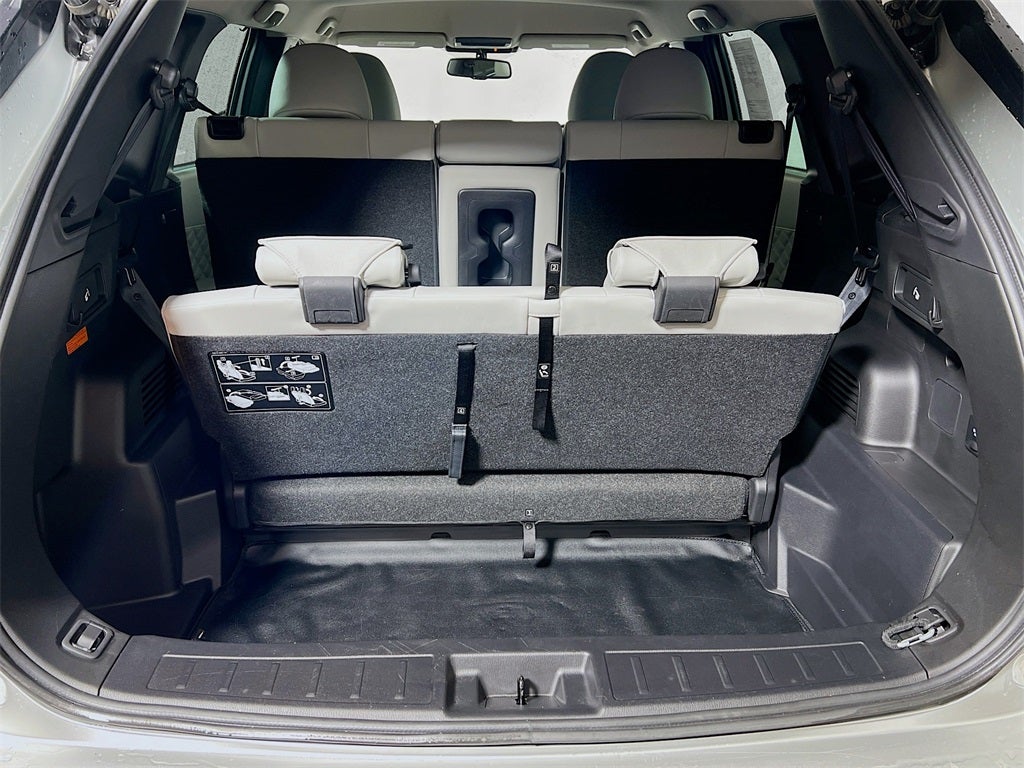 2023 Mitsubishi Outlander PHEV SEL