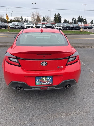 2024 Toyota GR86 Premium