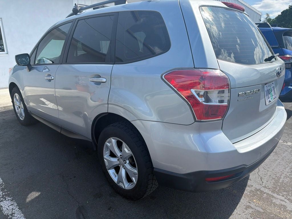 2015 Subaru Forester 2.5i