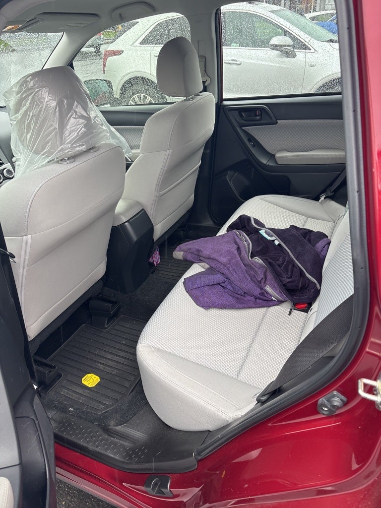 2017 Subaru Forester 2.5i