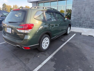 2024 Subaru Forester Base