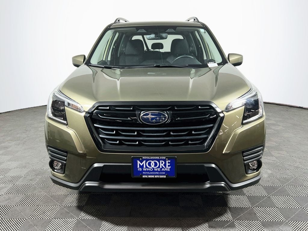 2024 Subaru Forester Premium