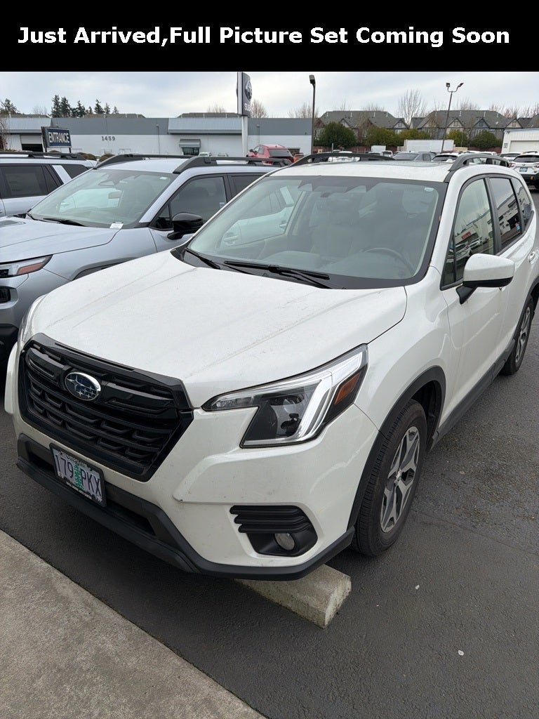 2023 Subaru Forester Premium